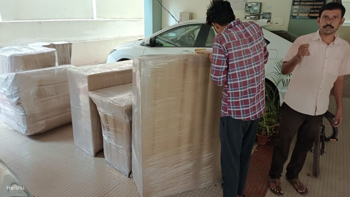 Booking Packers and Movers at Bhilai-Avoid These Common Mistakes